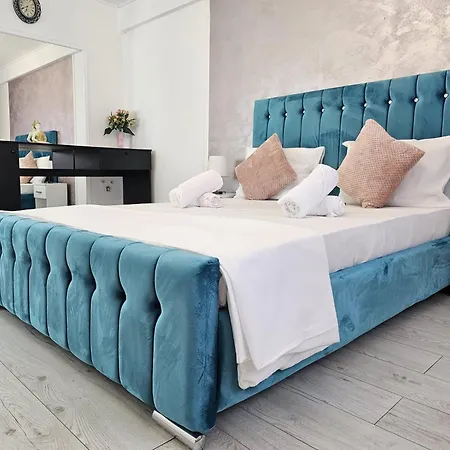 89 Boutique Bed & Breakfast *